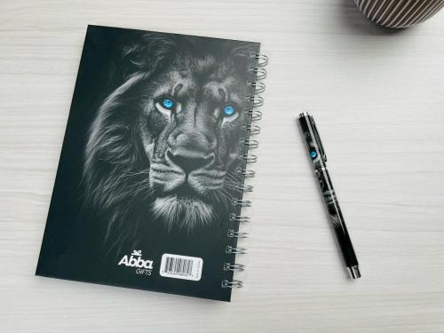 Pack Libreta + Bolígrafo “Esfuérzate y Sé Valiente”