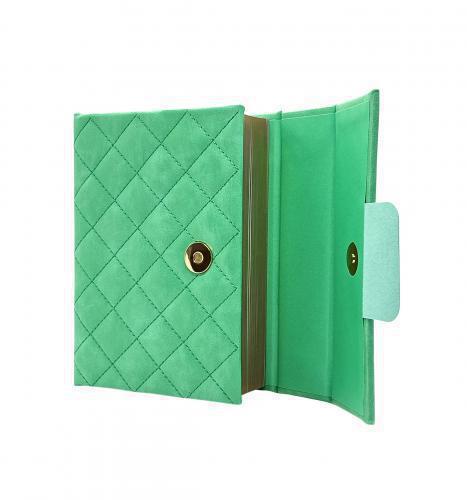 Reina-Valera 1960 Large Print Green Bible with Handle and Magnetic Clasp