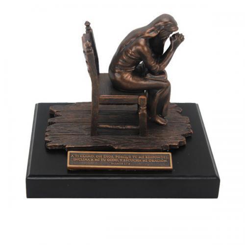 Sculpture Woman Praying, 7" in
