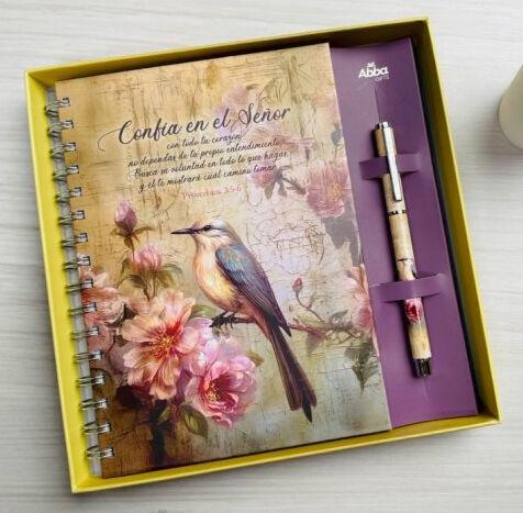 Pack Libreta + Bolígrafo “Confía en el Señor”